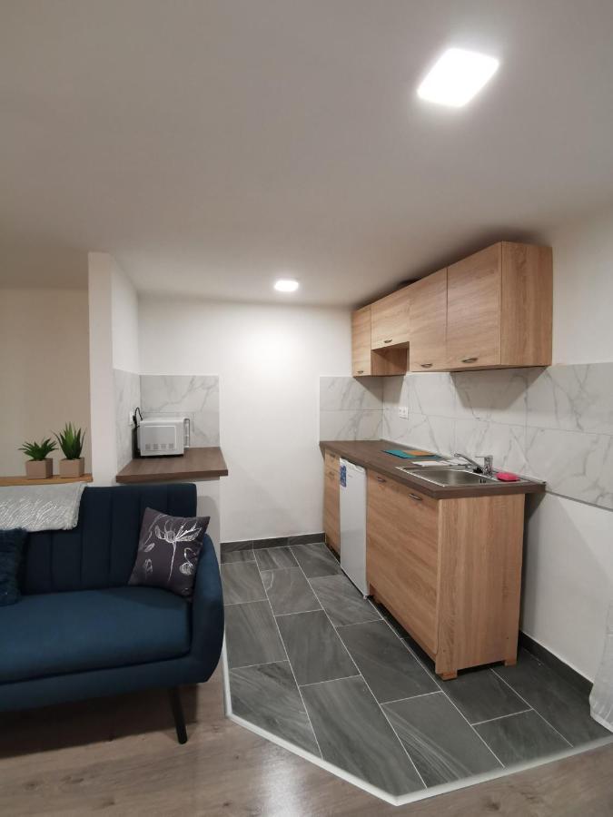 Dragonfly Apartment Near At The Castle Labyrinth Ii. ブダペスト エクステリア 写真